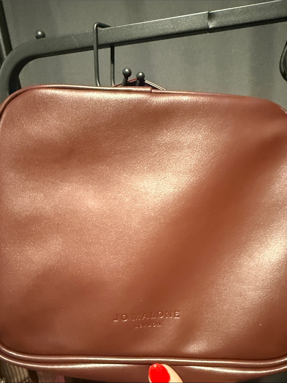 Jo Malone Men's Vegan Leather Toiletry Bag in Burgundy- gift bag included! NWT